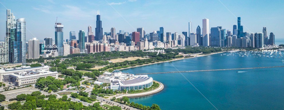 The Museum Campus and the skyline along the lake